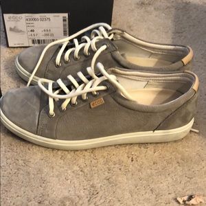 Ecco sneakers, barely worn size EU 40/US 9-9.5